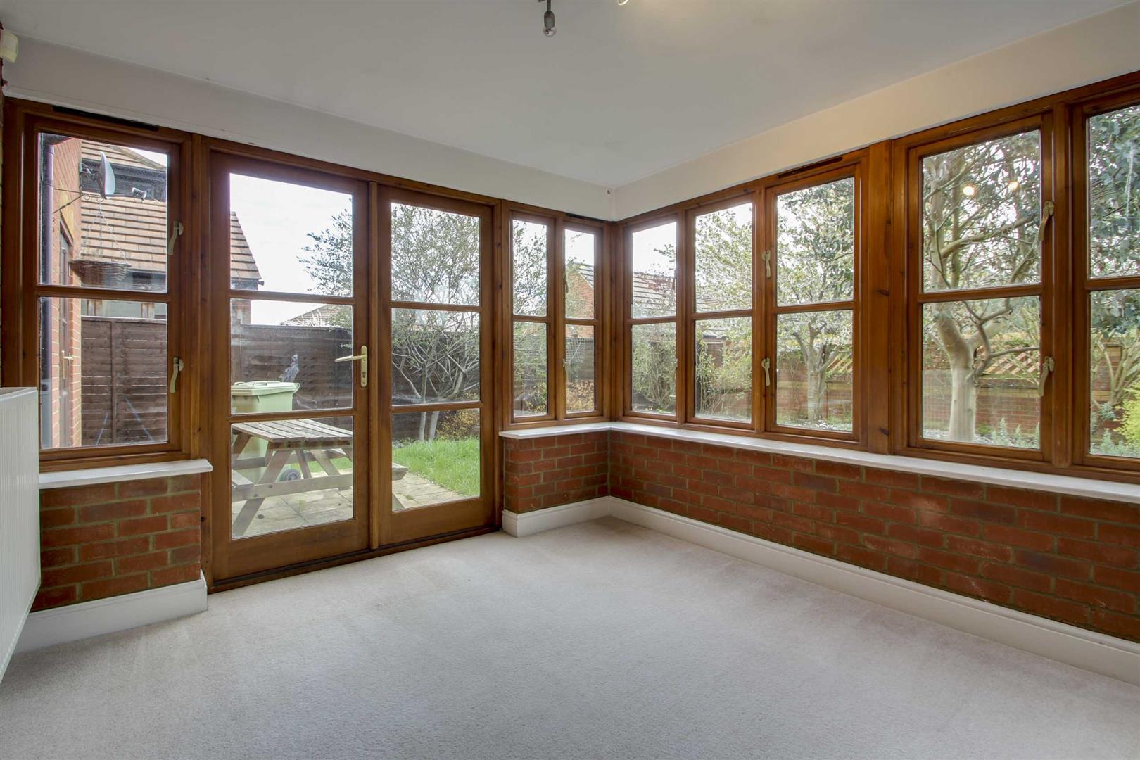 Winstanley Lane, Shenley Lodge, Milton Keynes